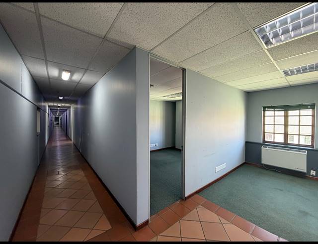 7,987M² WAREHOUSE TO LET IN RANDJESPARK